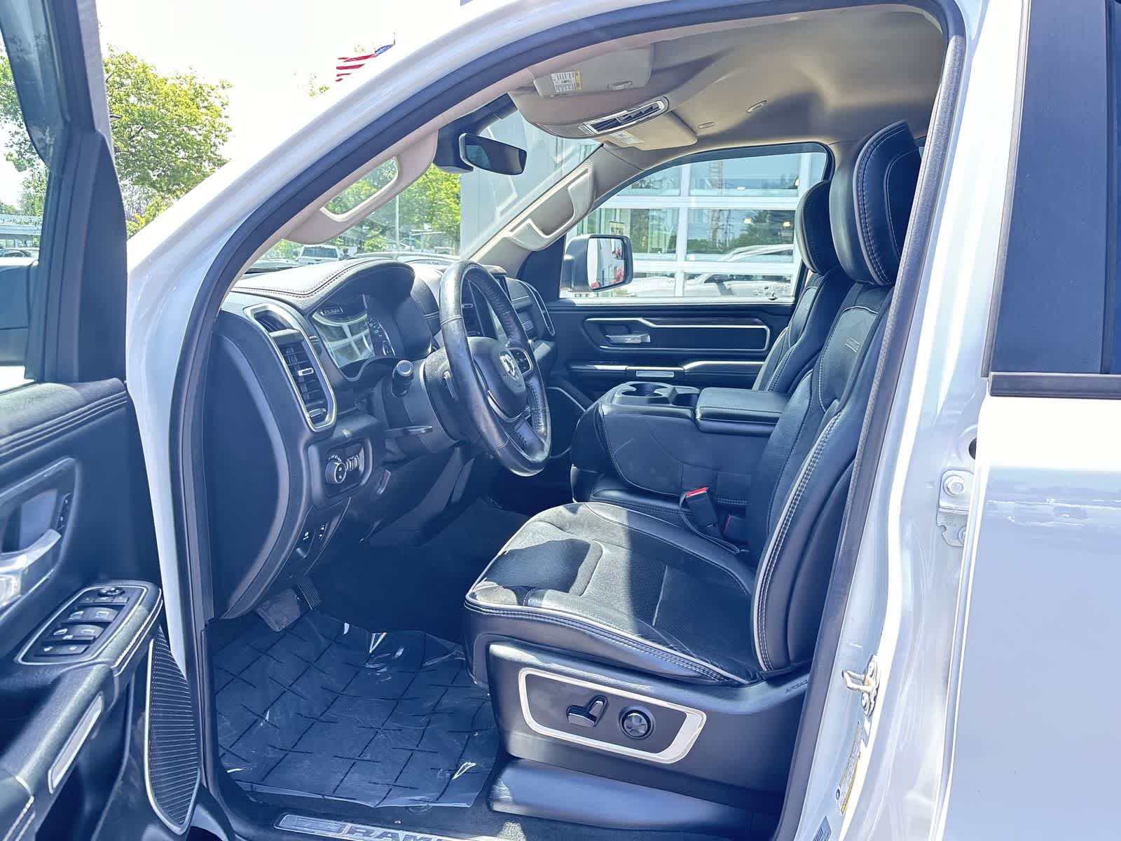 2020 RAM 1500 Laramie 12