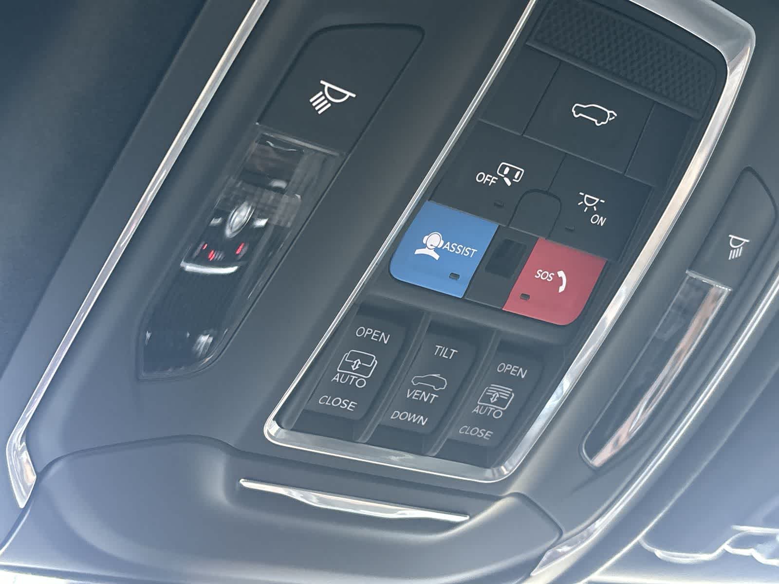 Thumbnail: 2025 Jeep Grand Cherokee L - 29