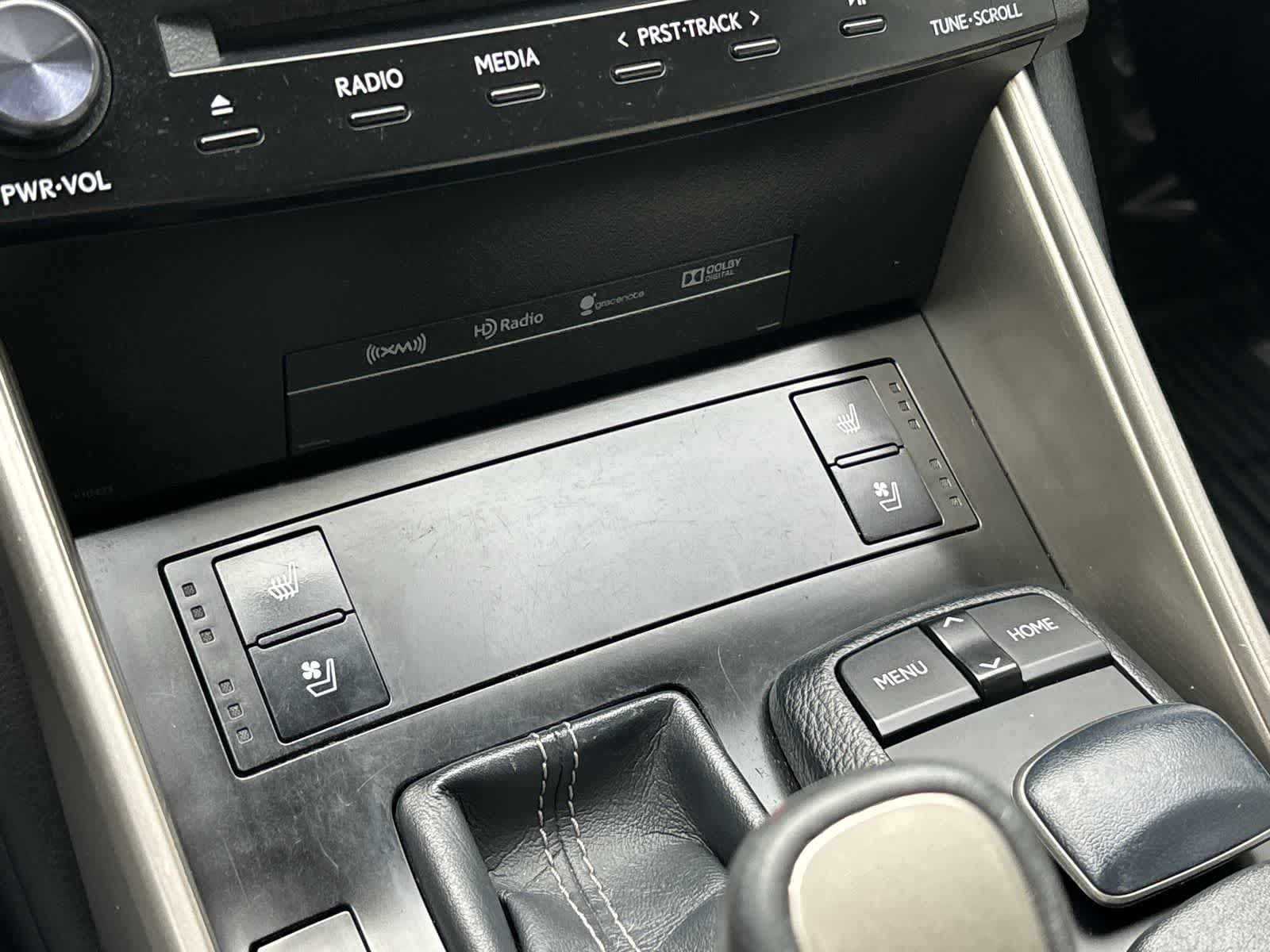 Thumbnail: 2014 Lexus IS - 22