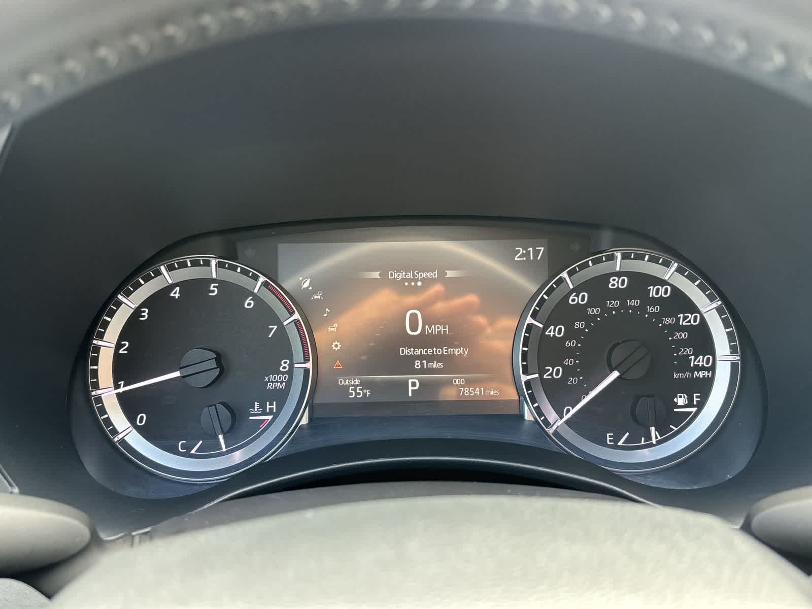 Thumbnail: 2023 Toyota Highlander - 13