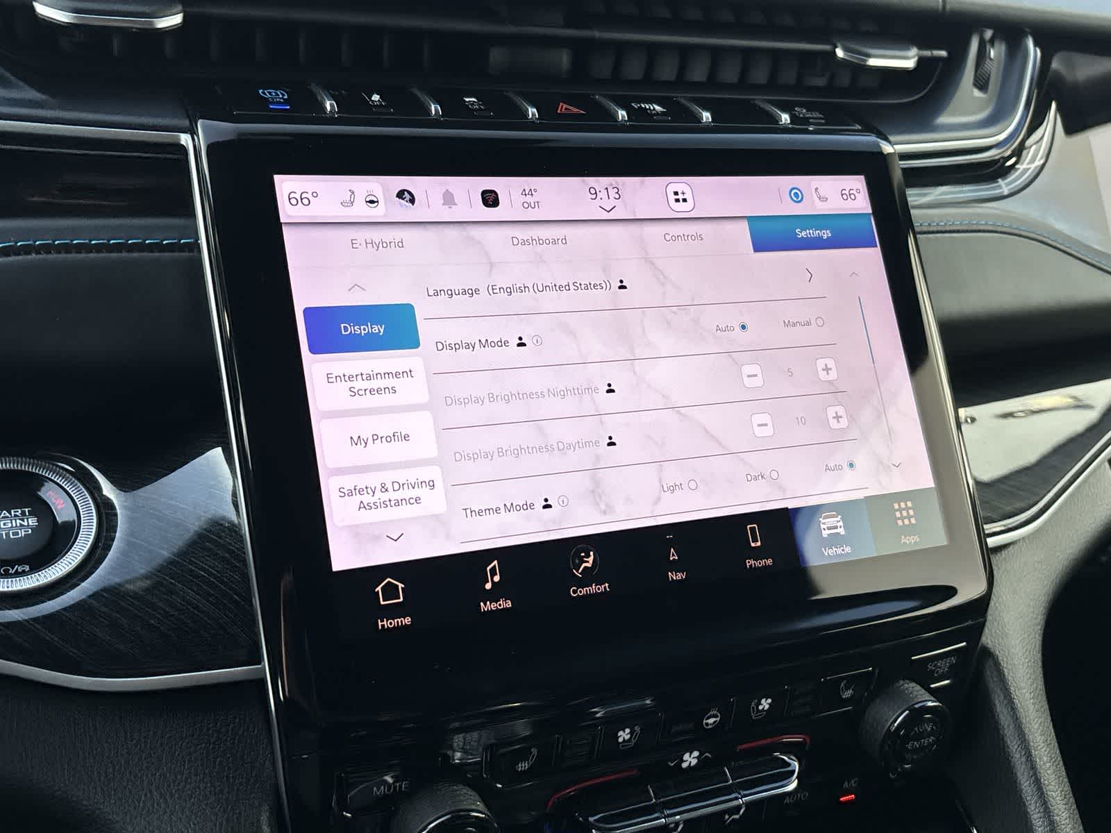 Thumbnail: 2022 Jeep Grand Cherokee - 23