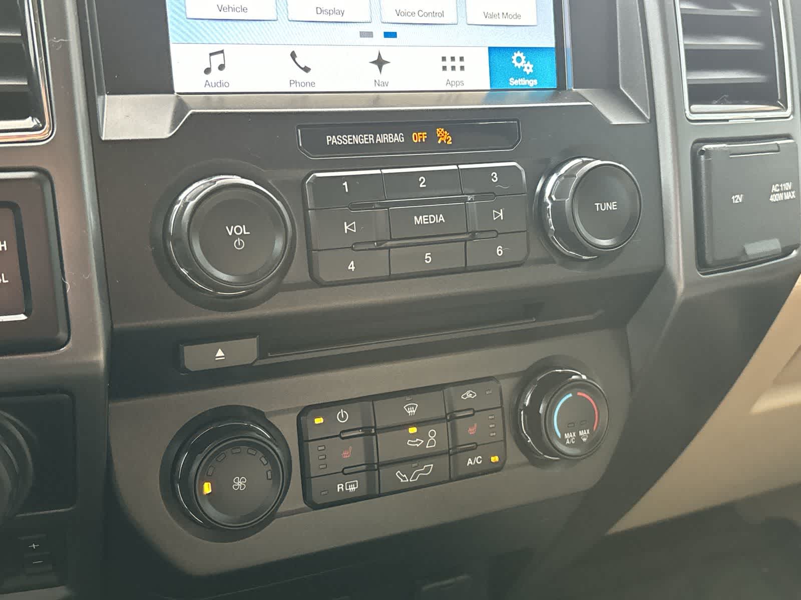 Thumbnail: 2018 Ford F-150 - 23