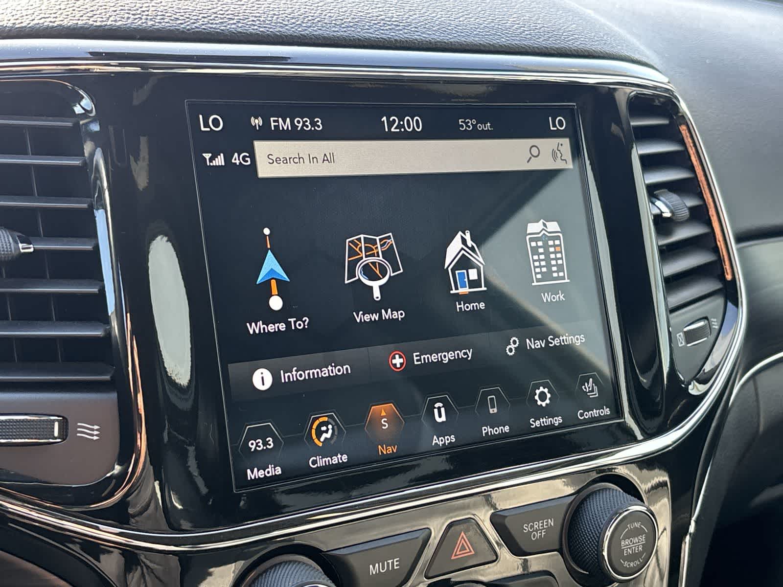 Thumbnail: 2021 Jeep Grand Cherokee - 17