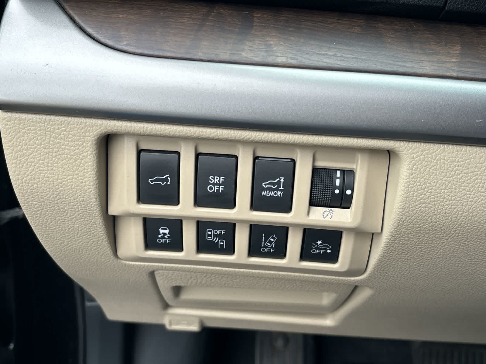 Thumbnail: 2017 Subaru Outback - 7