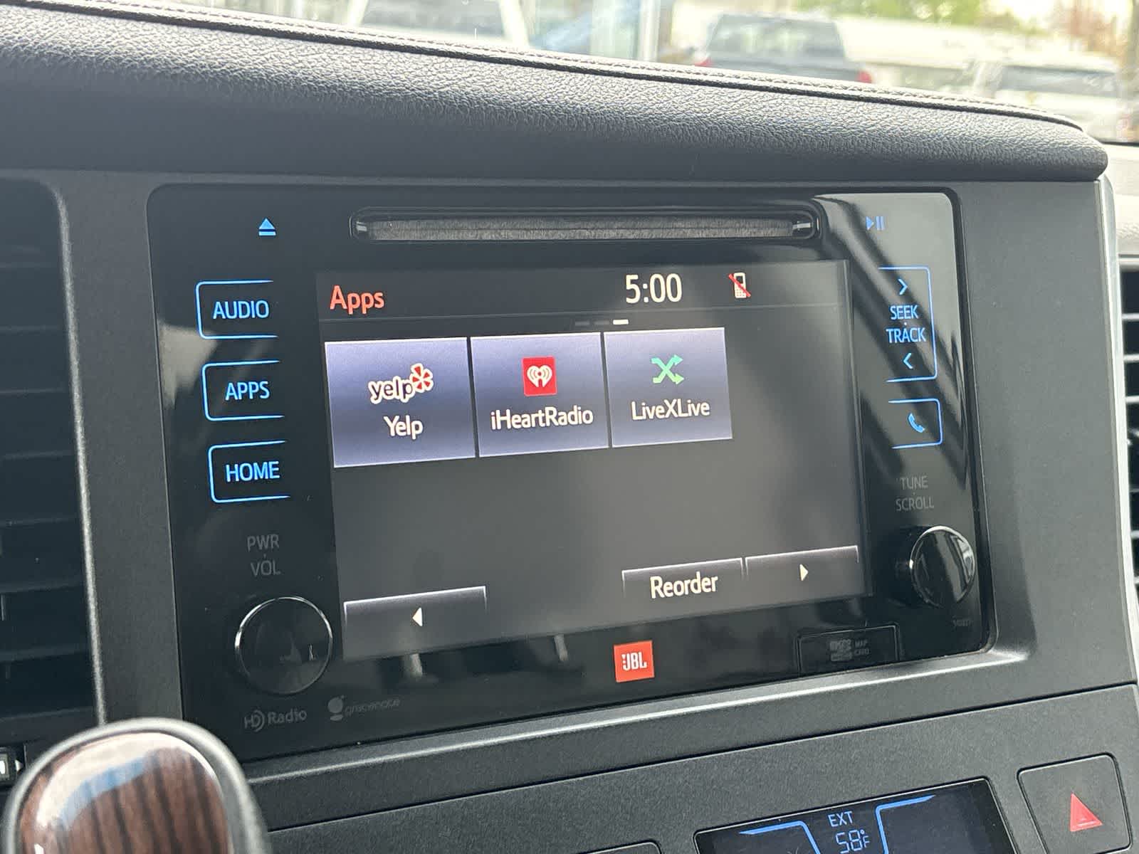 Thumbnail: 2015 Toyota Sienna - 16