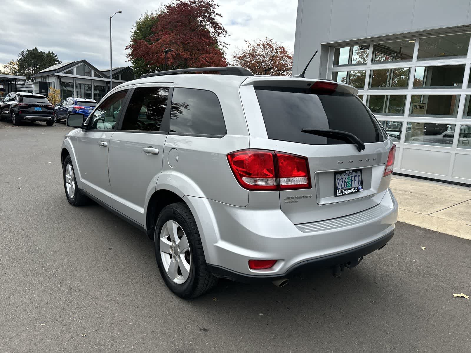 Thumbnail: 2011 Dodge Journey - 3