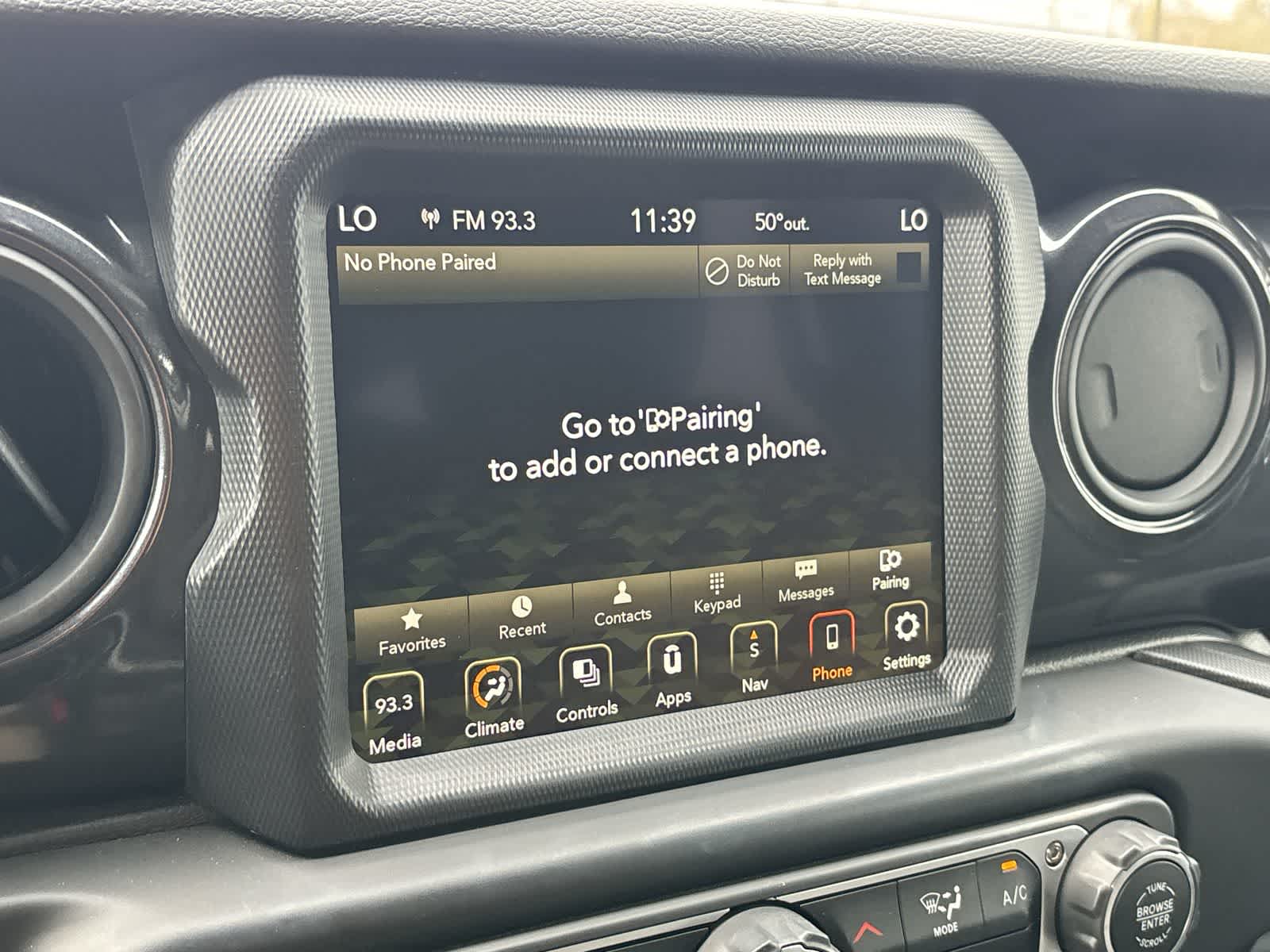 Thumbnail: 2023 Jeep Wrangler - 23