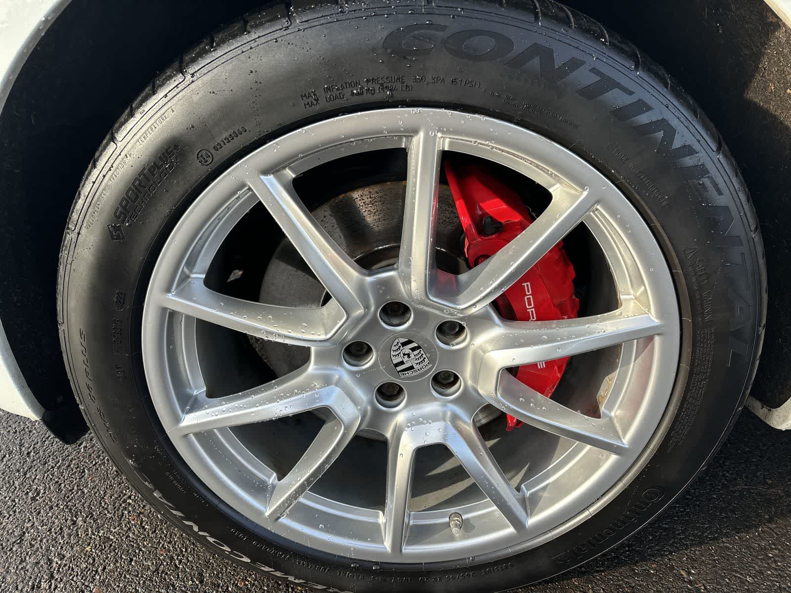 Thumbnail: 2015 Porsche Macan - 4