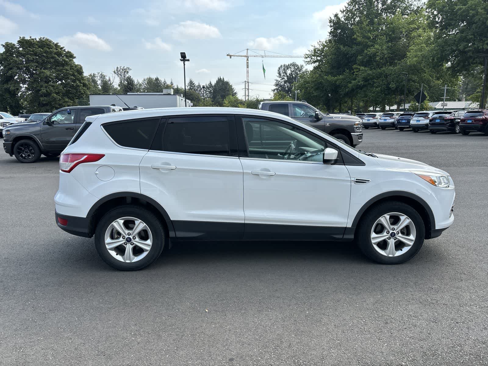 Thumbnail: 2016 Ford Escape - 5