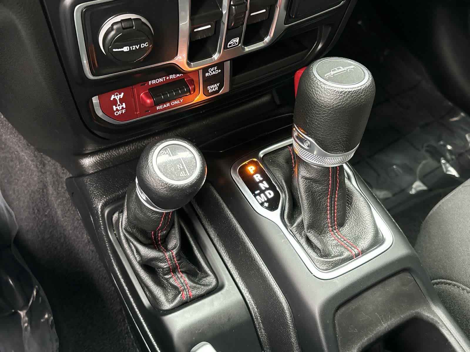 Thumbnail: 2021 Jeep Gladiator - 28