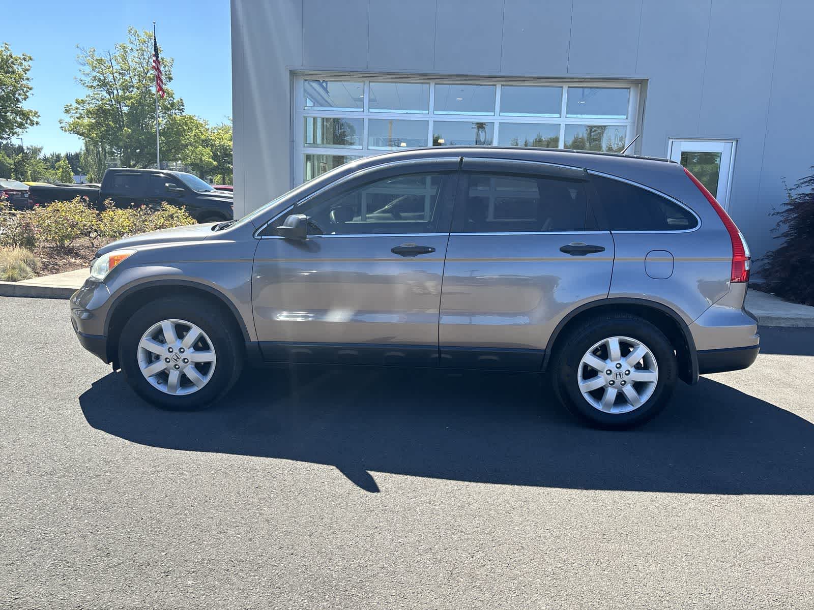 Thumbnail: 2011 Honda CR-V - 2