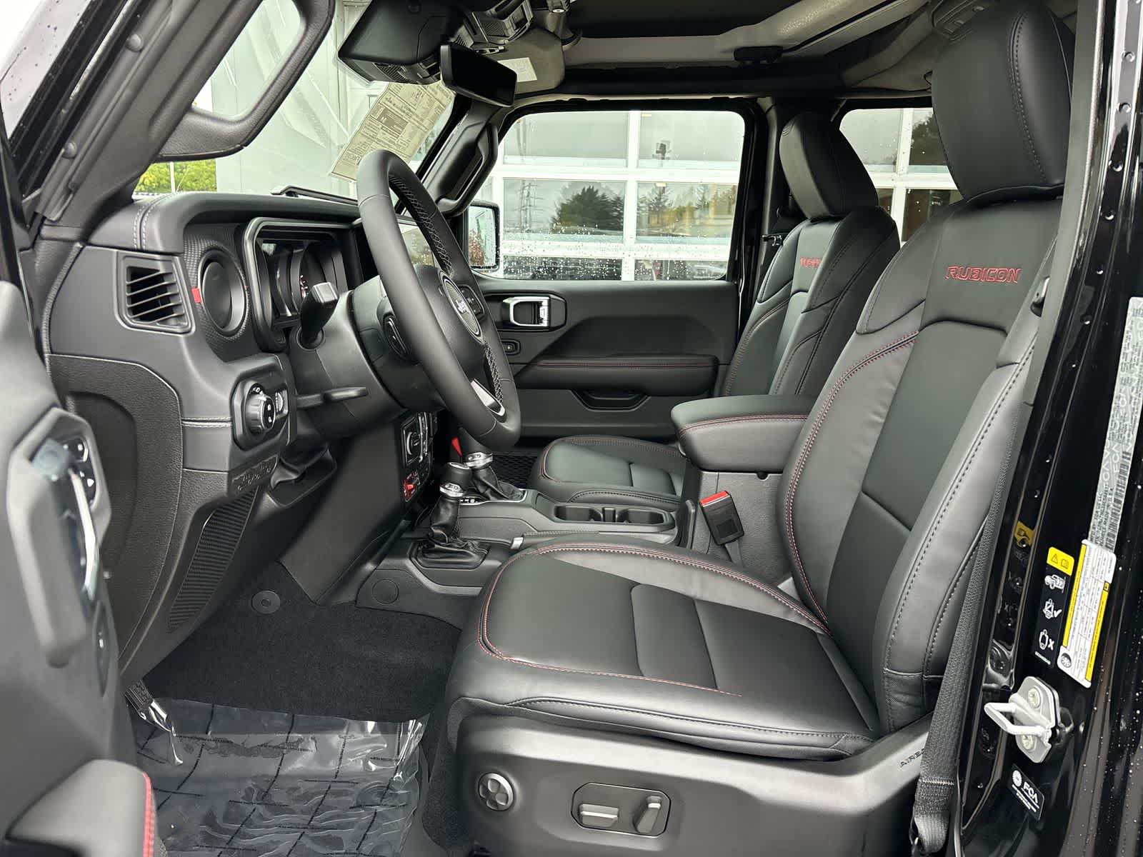 Thumbnail: 2025 Jeep Gladiator - 8