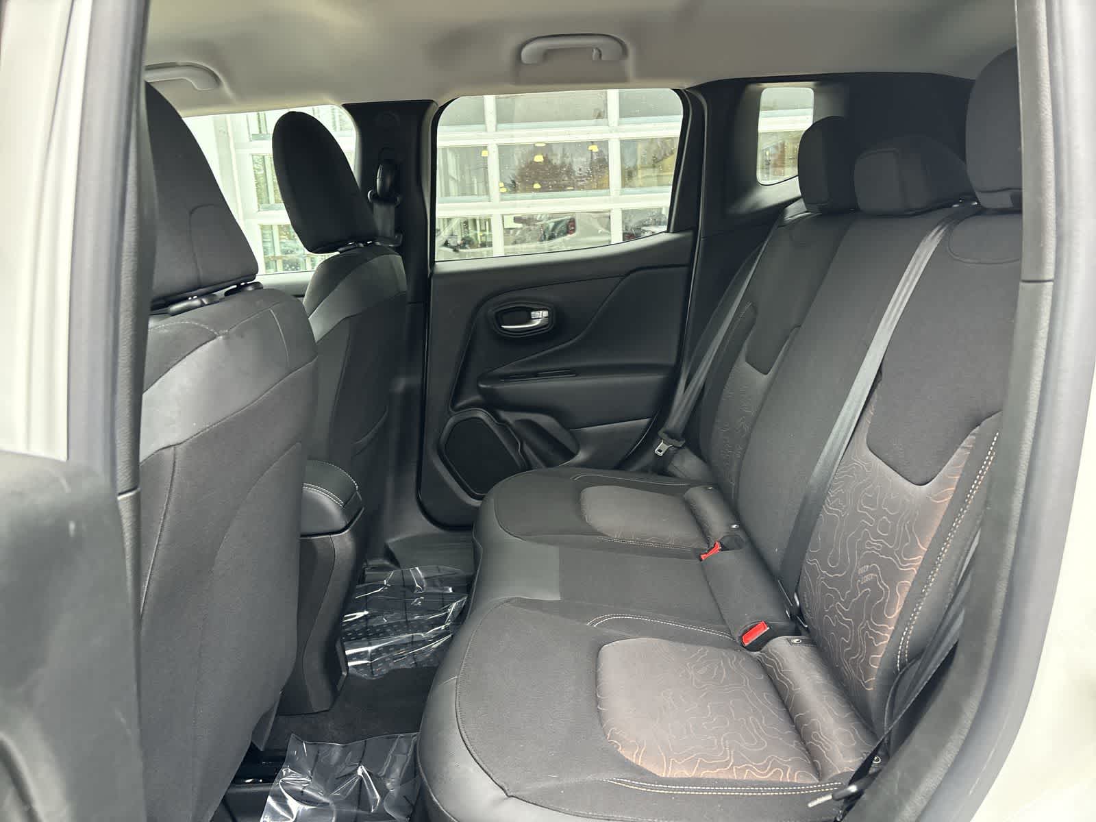 Thumbnail: 2023 Jeep Renegade - 7