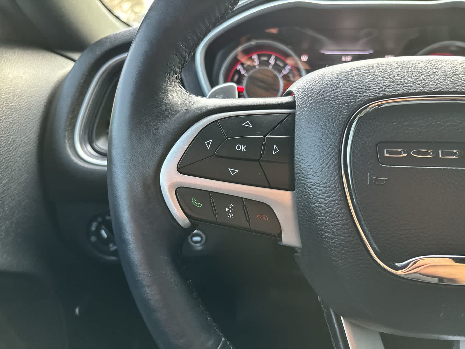 Thumbnail: 2015 Dodge Challenger - 11