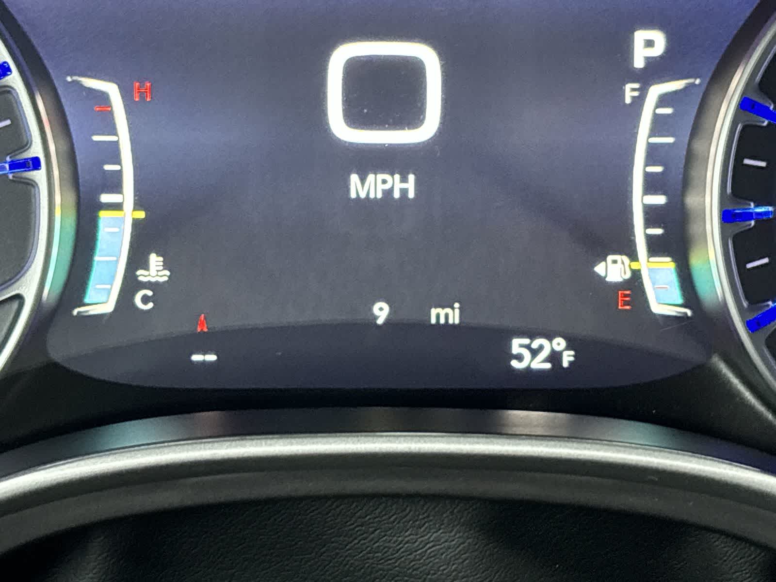 Thumbnail: 2026 Chrysler Pacifica - 16