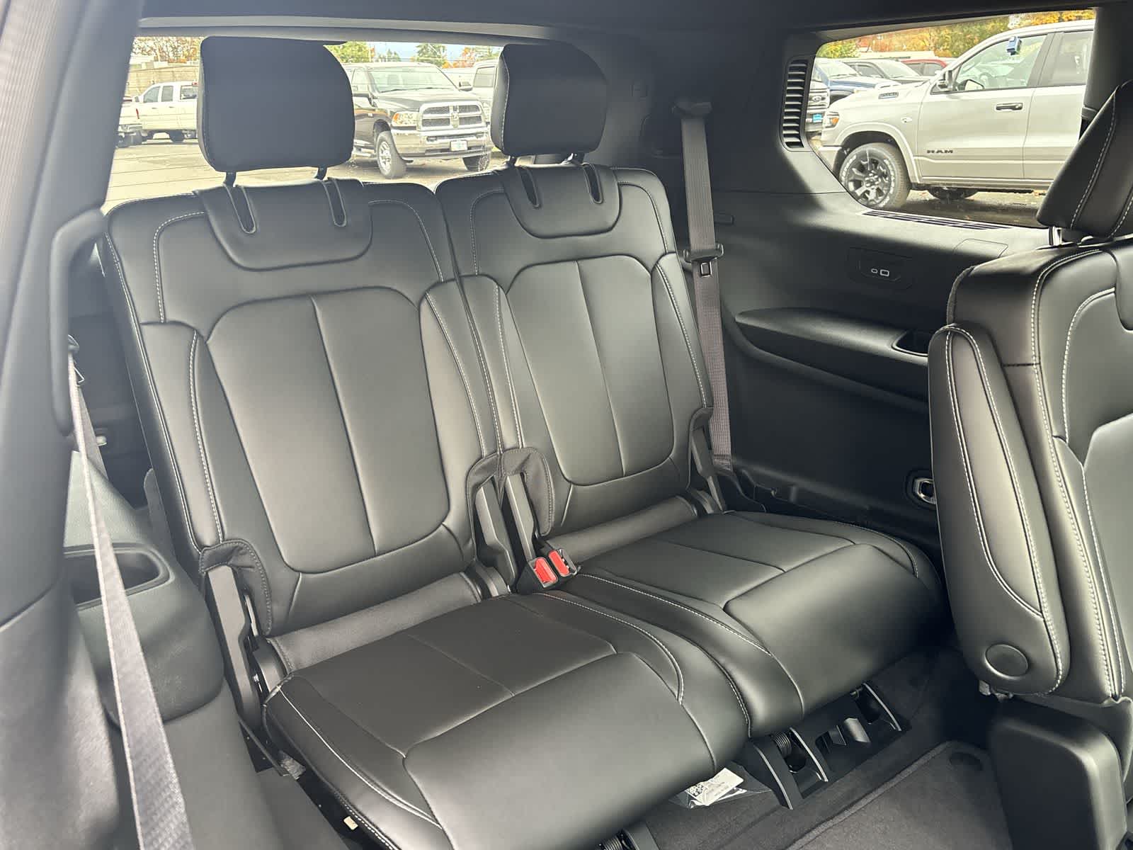 Thumbnail: 2025 Jeep Grand Cherokee L - 11