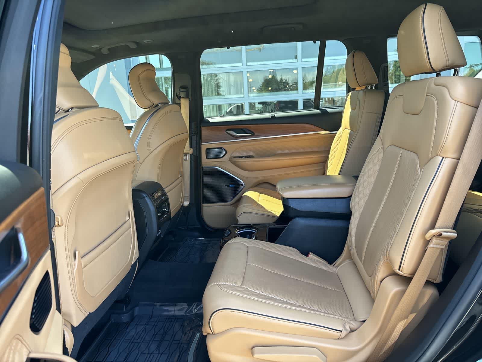 Thumbnail: 2021 Jeep Grand Cherokee L - 7