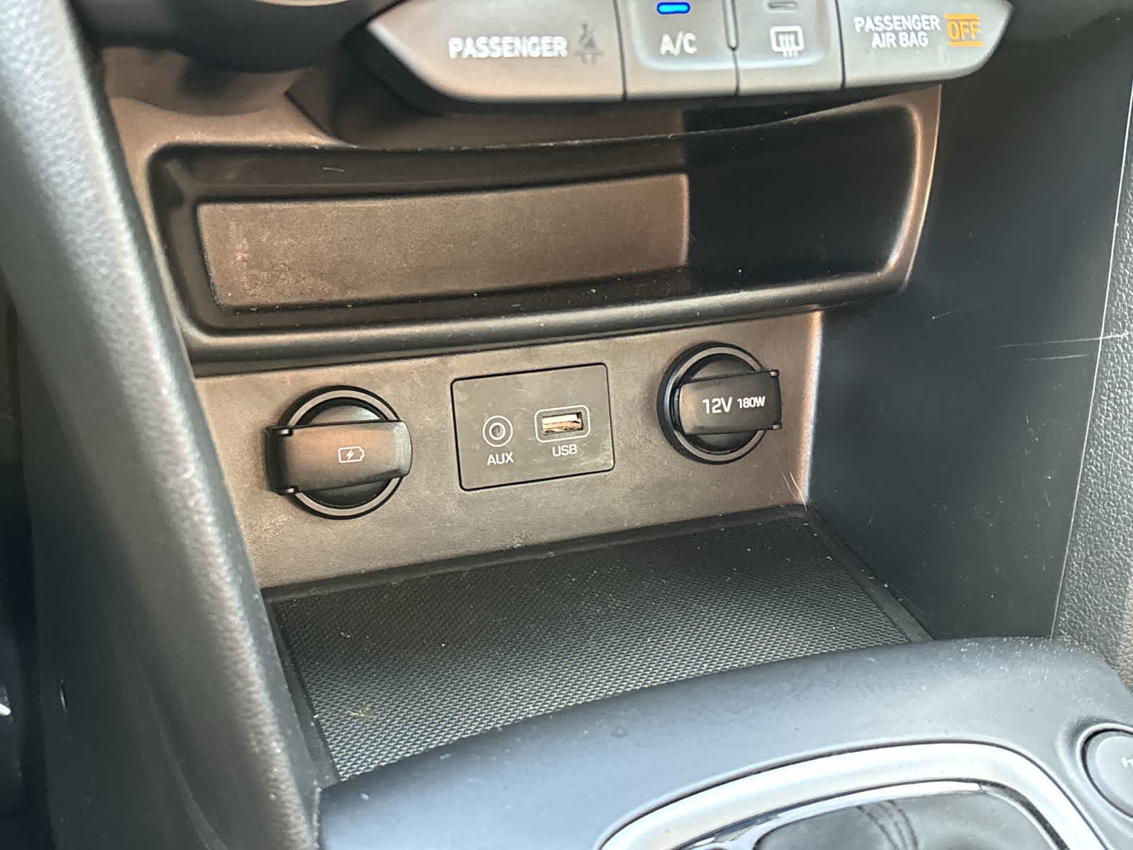 Thumbnail: 2021 Hyundai Kona - 24