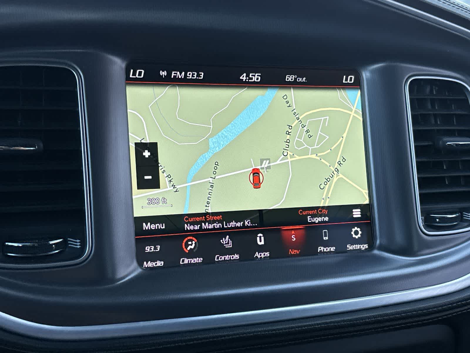 Thumbnail: 2020 Dodge Charger - 17