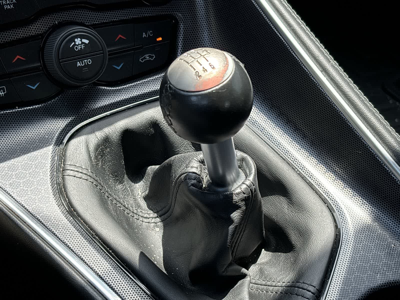 Thumbnail: 2016 Dodge Challenger - 24