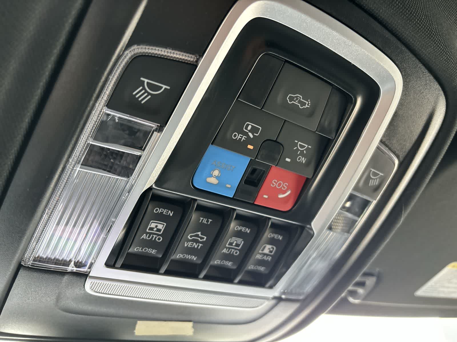 Thumbnail: 2026 RAM 1500 - 26