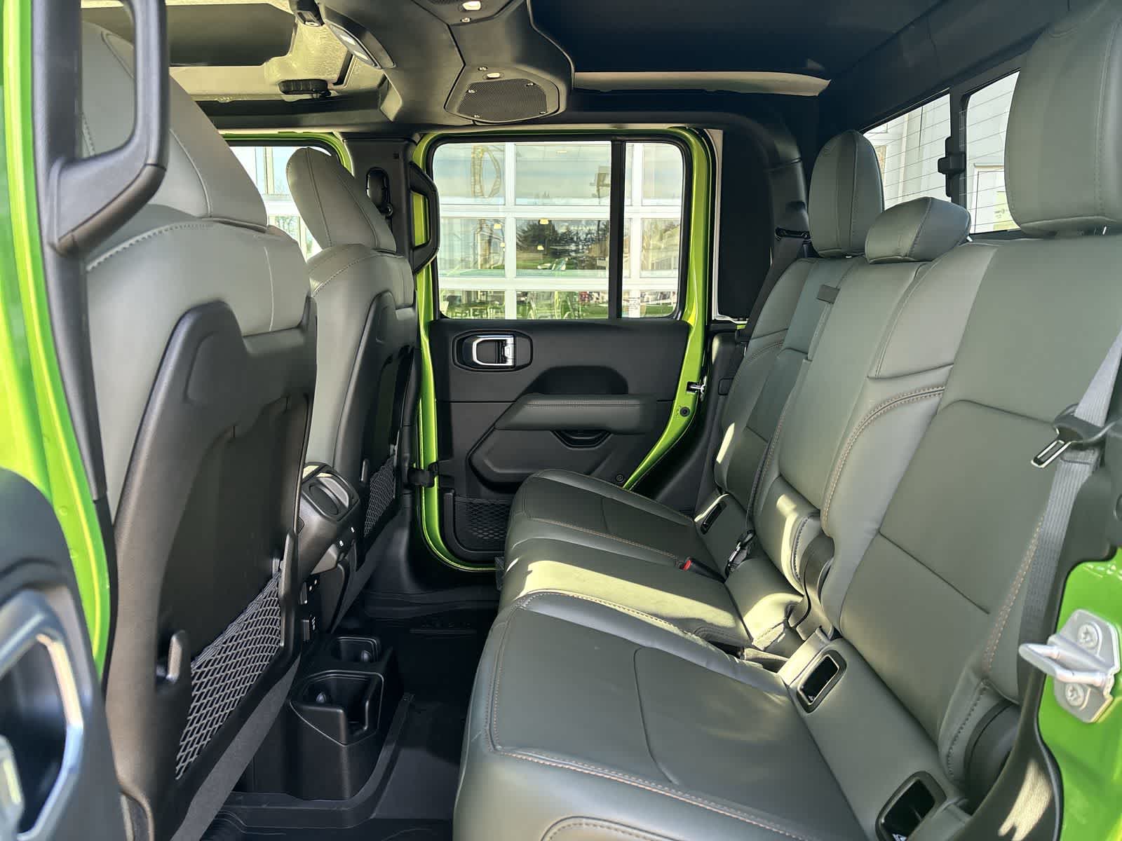 Thumbnail: 2026 Jeep Gladiator - 8