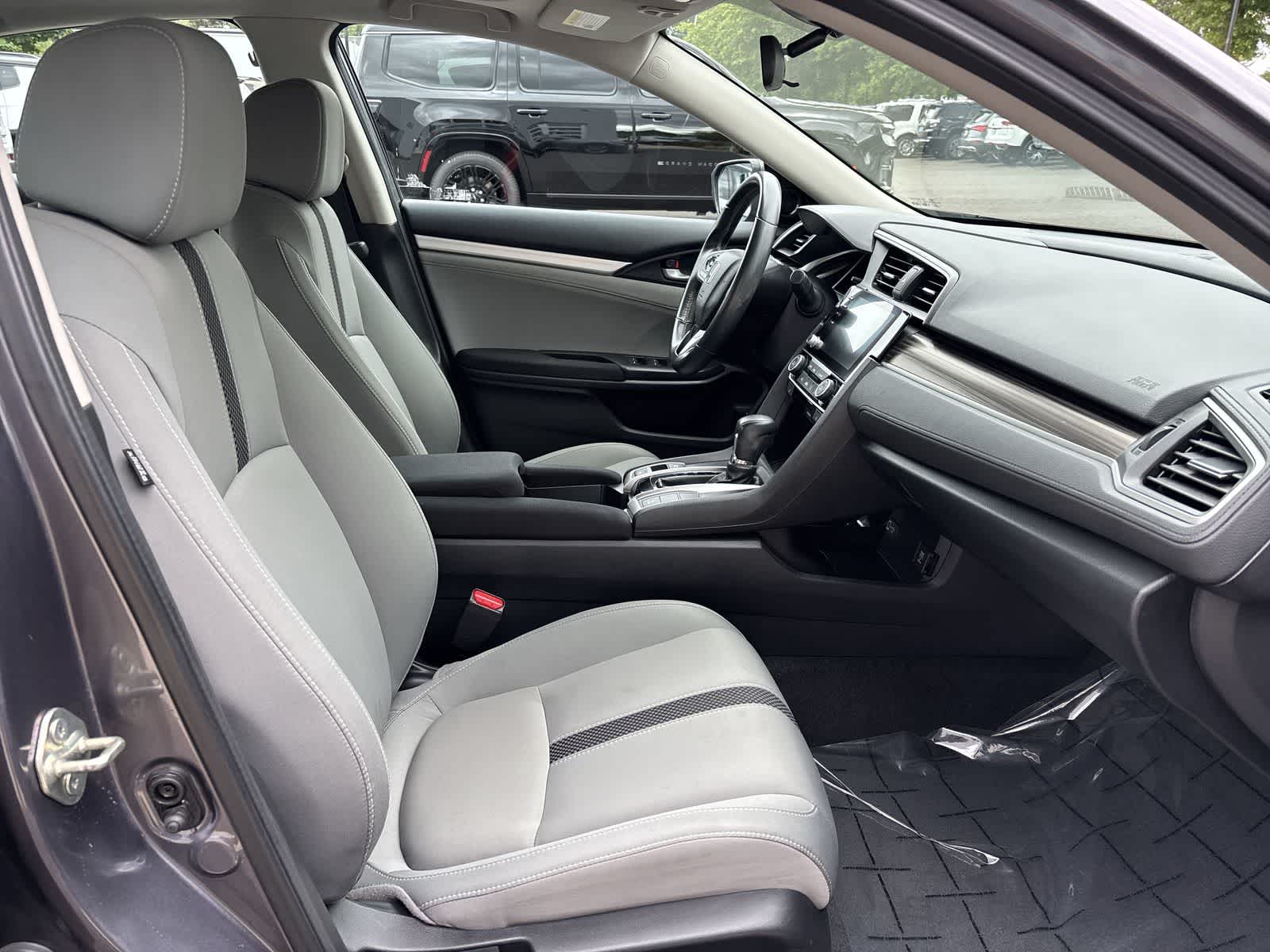 Thumbnail: 2019 Honda Civic - 4