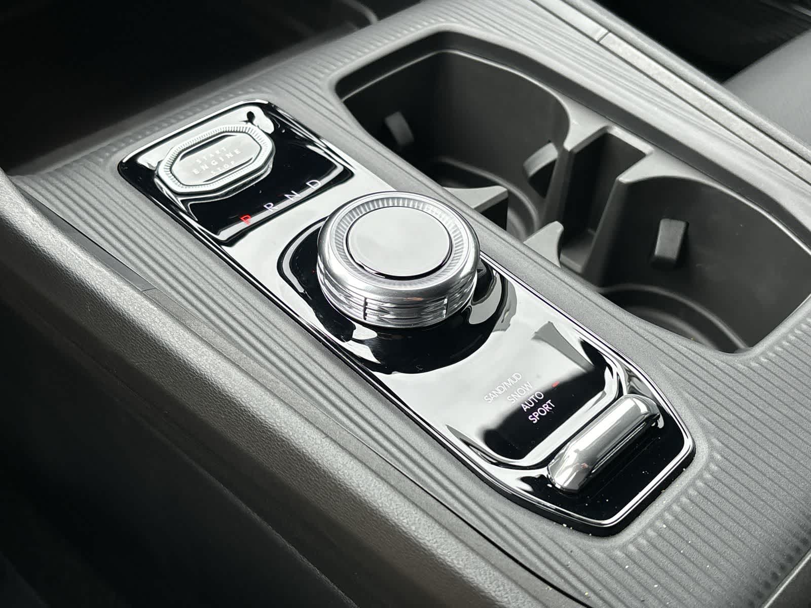 Thumbnail: 2026 Jeep Cherokee - 25