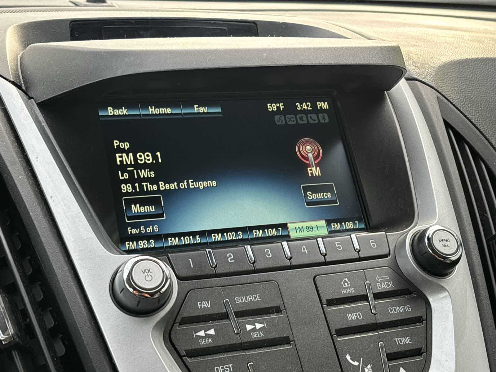 Thumbnail: 2013 Chevrolet Equinox - 10