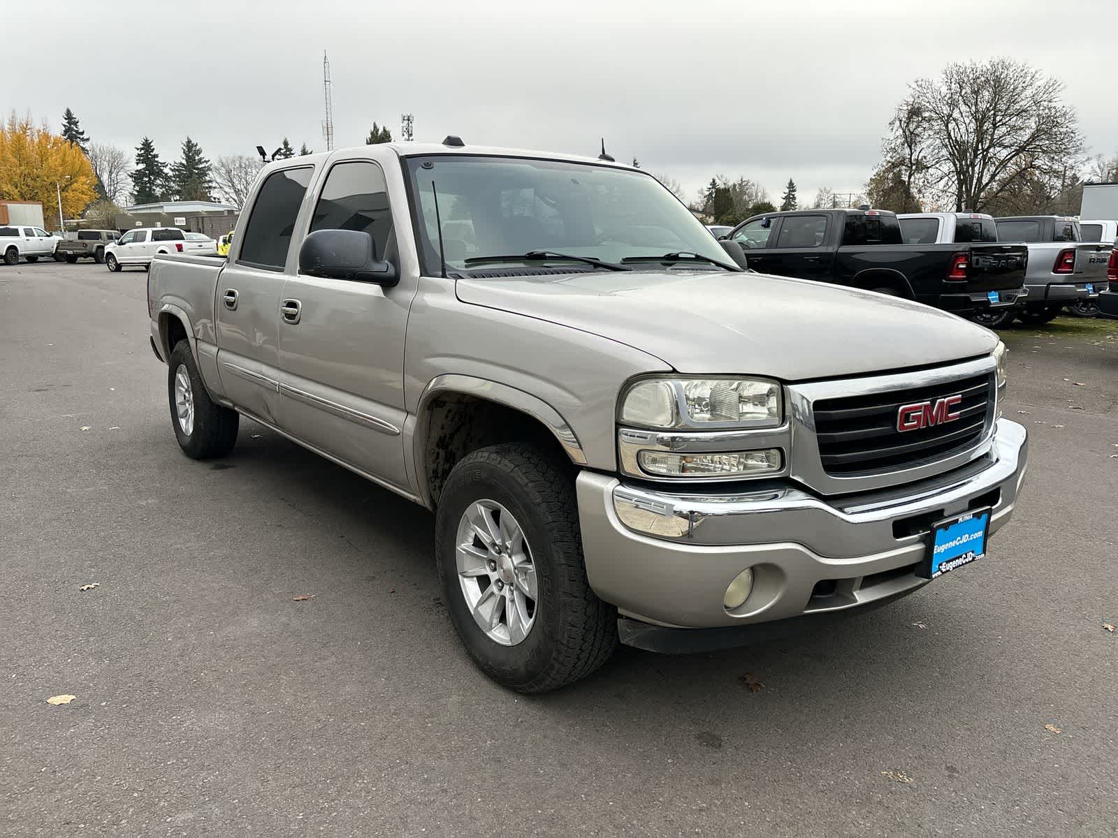 Thumbnail: 2005 GMC Sierra 1500 - 5
