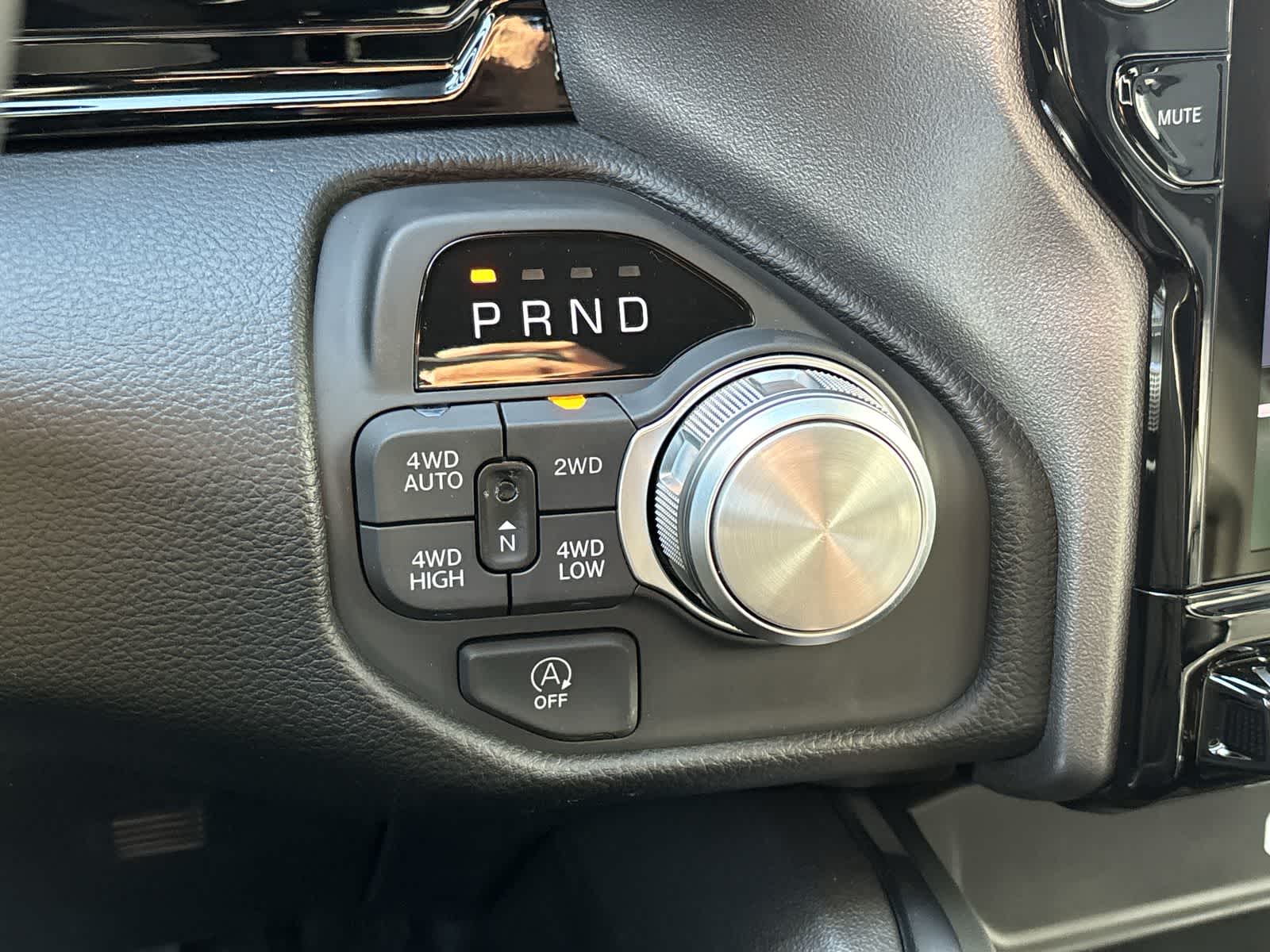 Thumbnail: 2026 RAM 1500 - 18