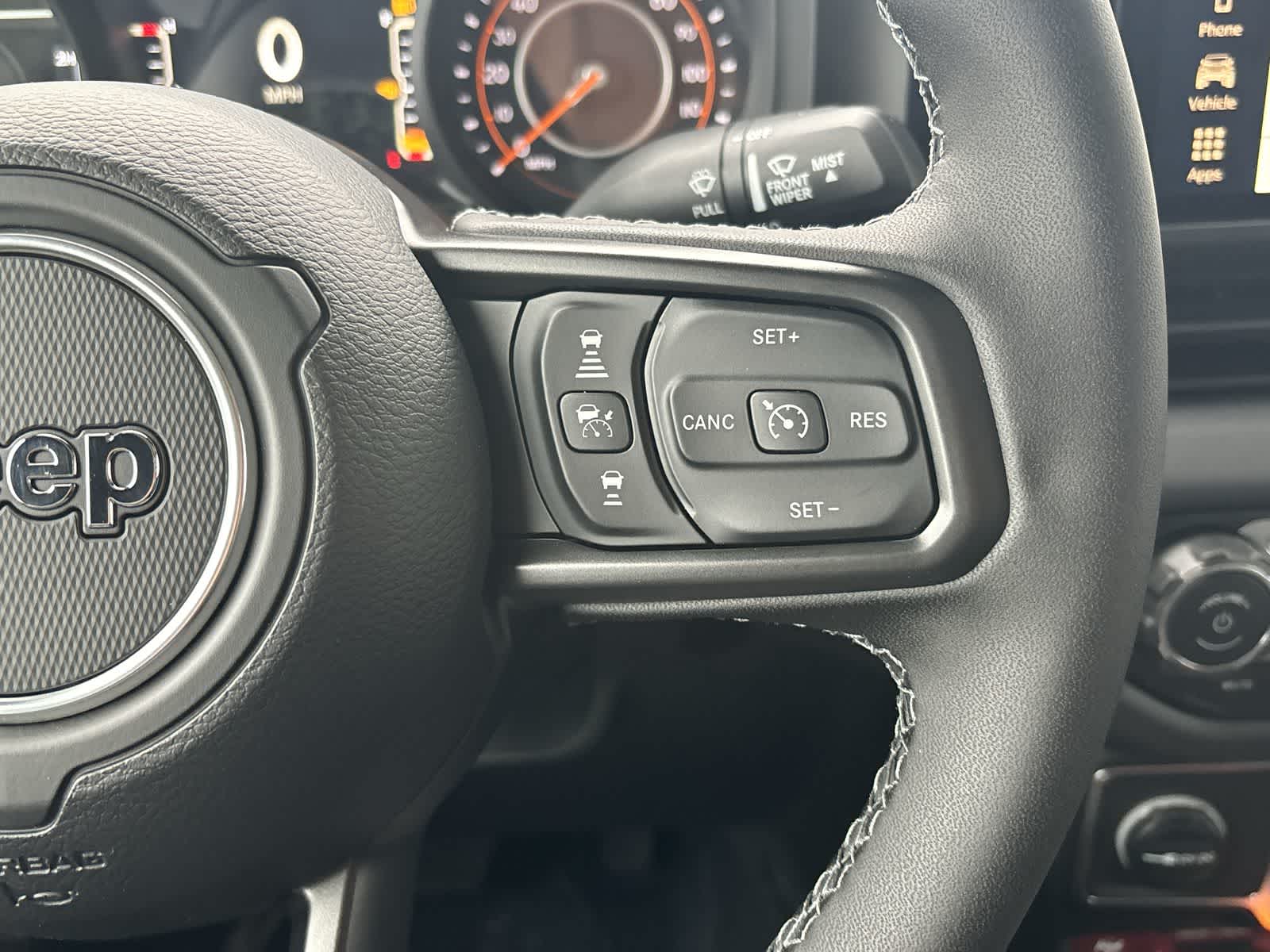 Thumbnail: 2026 Jeep Gladiator - 15