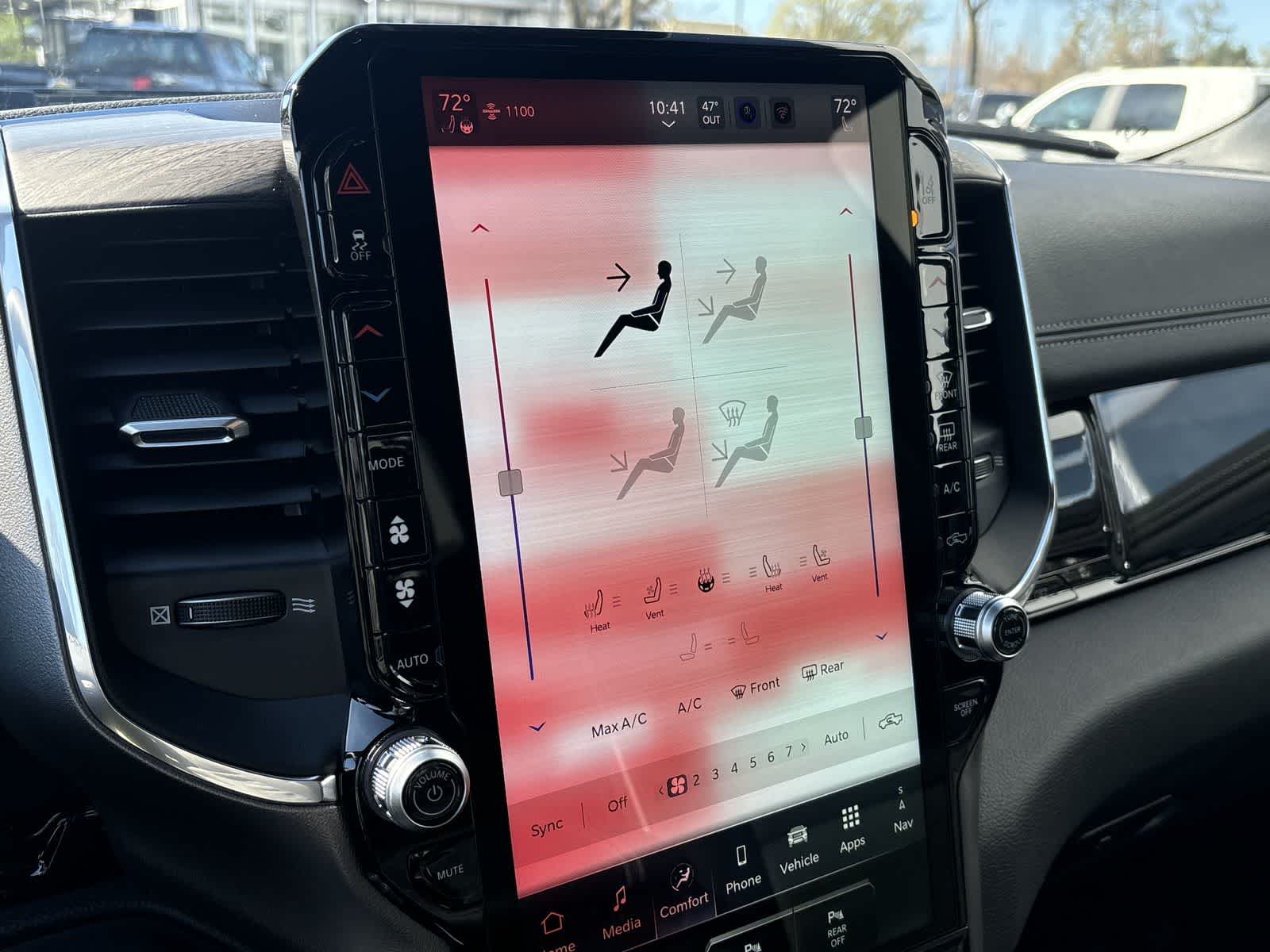 Thumbnail: 2026 RAM 1500 - 21