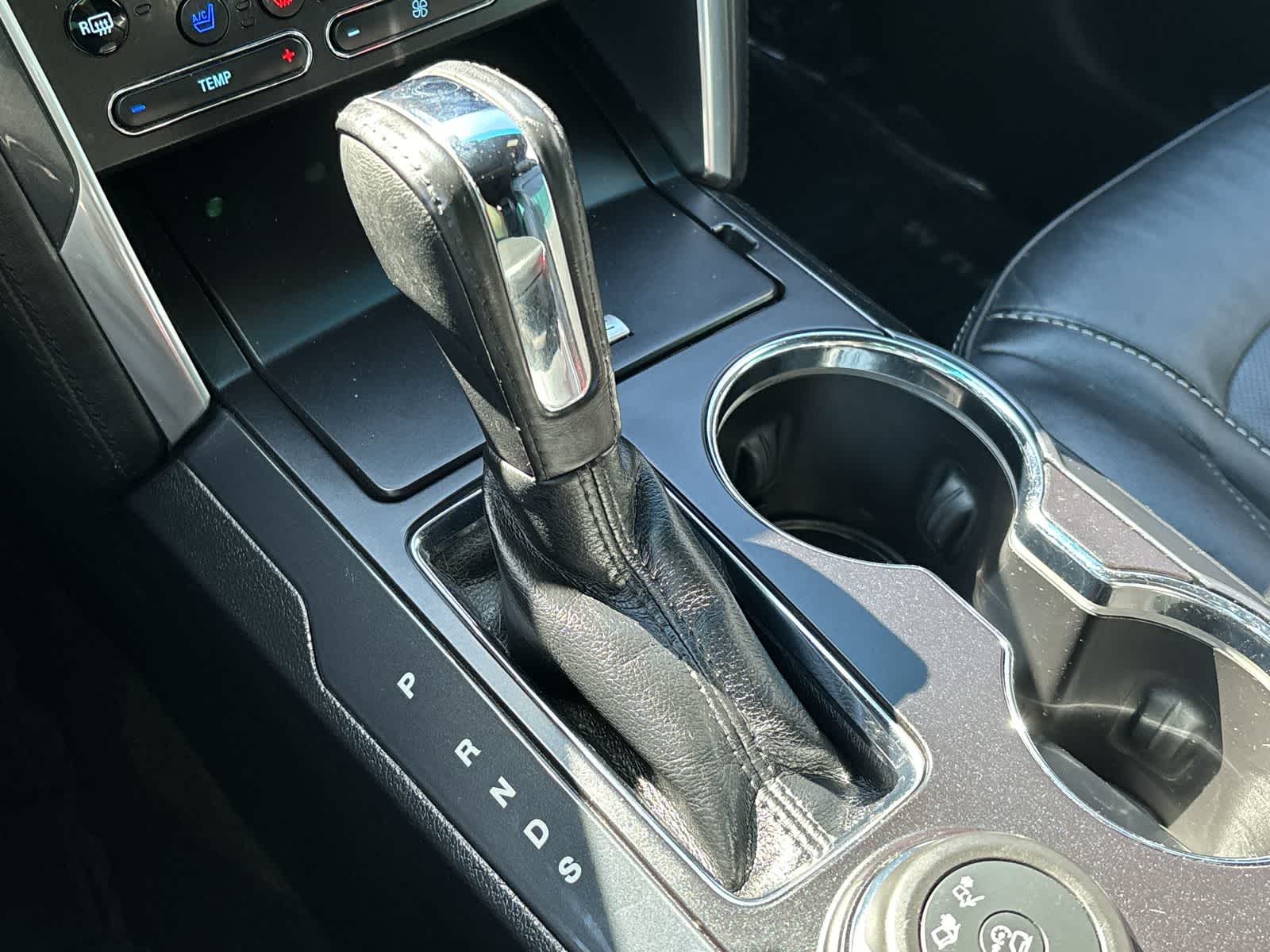 Thumbnail: 2016 Ford Explorer - 26