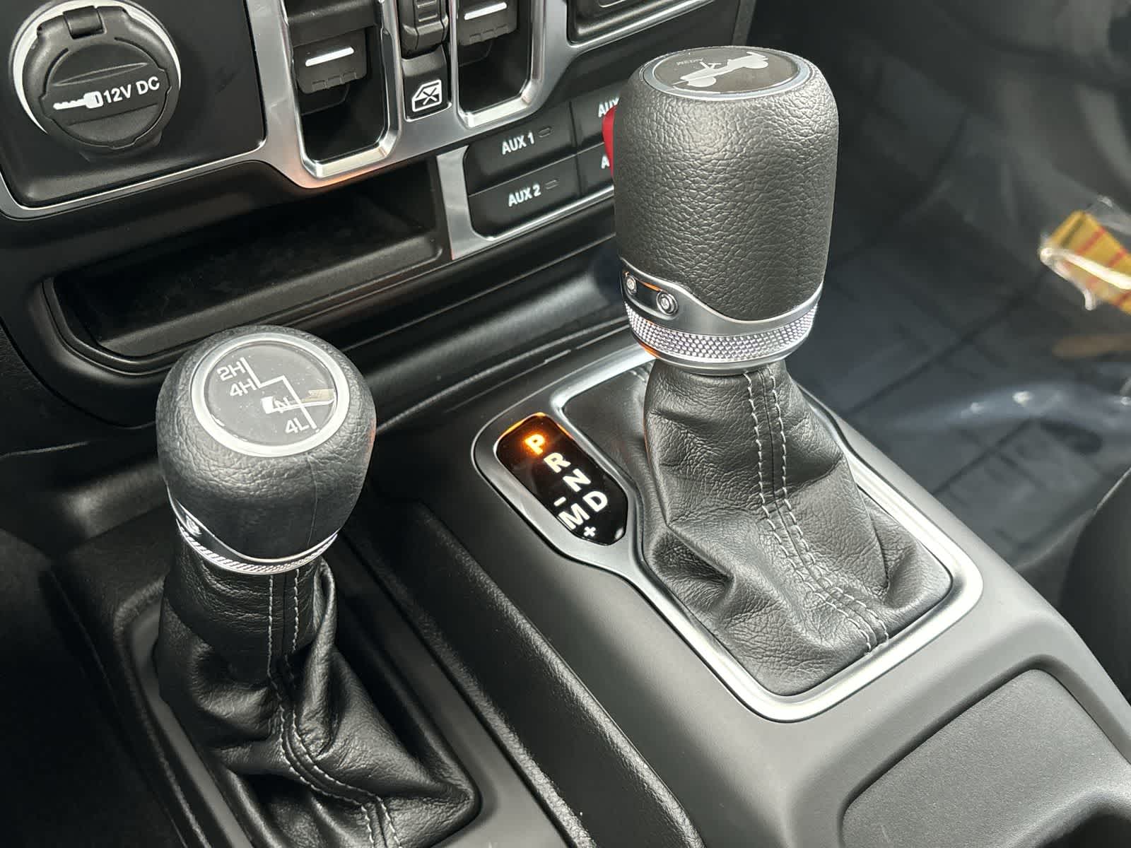 Thumbnail: 2025 Jeep Wrangler - 33