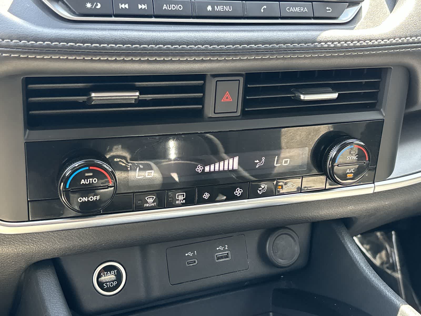 2023 Nissan Rogue SV 22