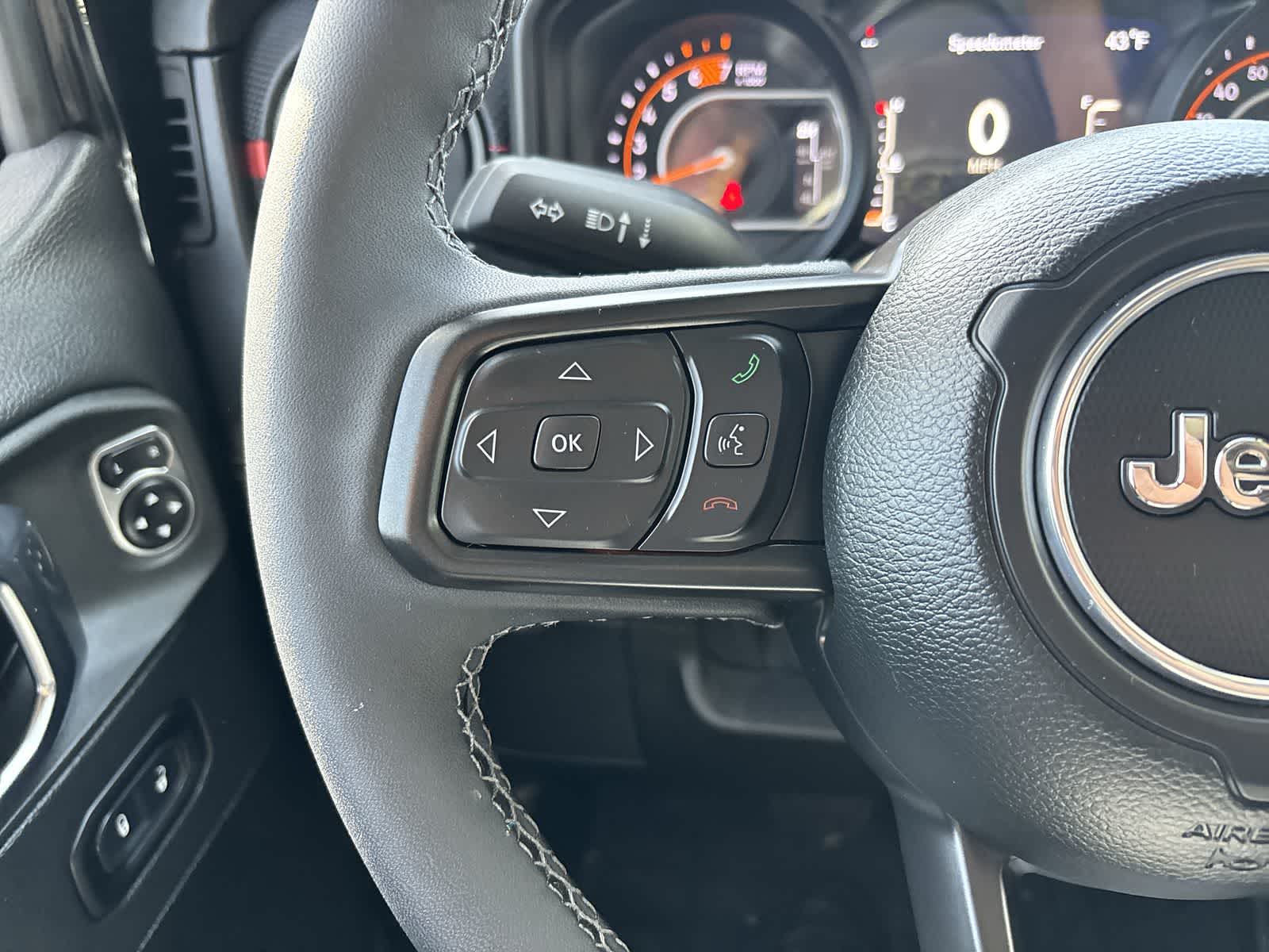 Thumbnail: 2025 Jeep Wrangler - 13