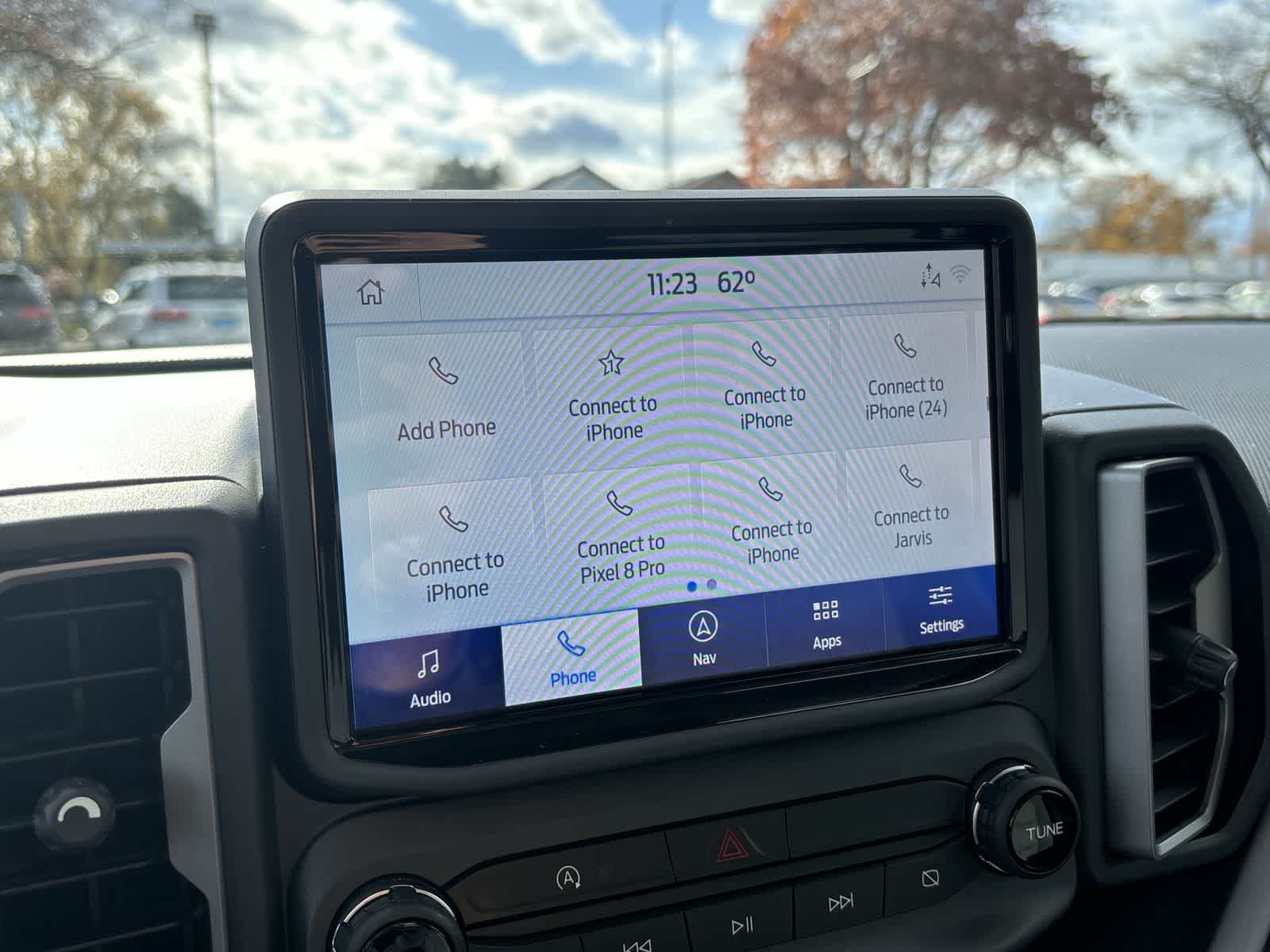 Thumbnail: 2021 Ford Bronco Sport - 15