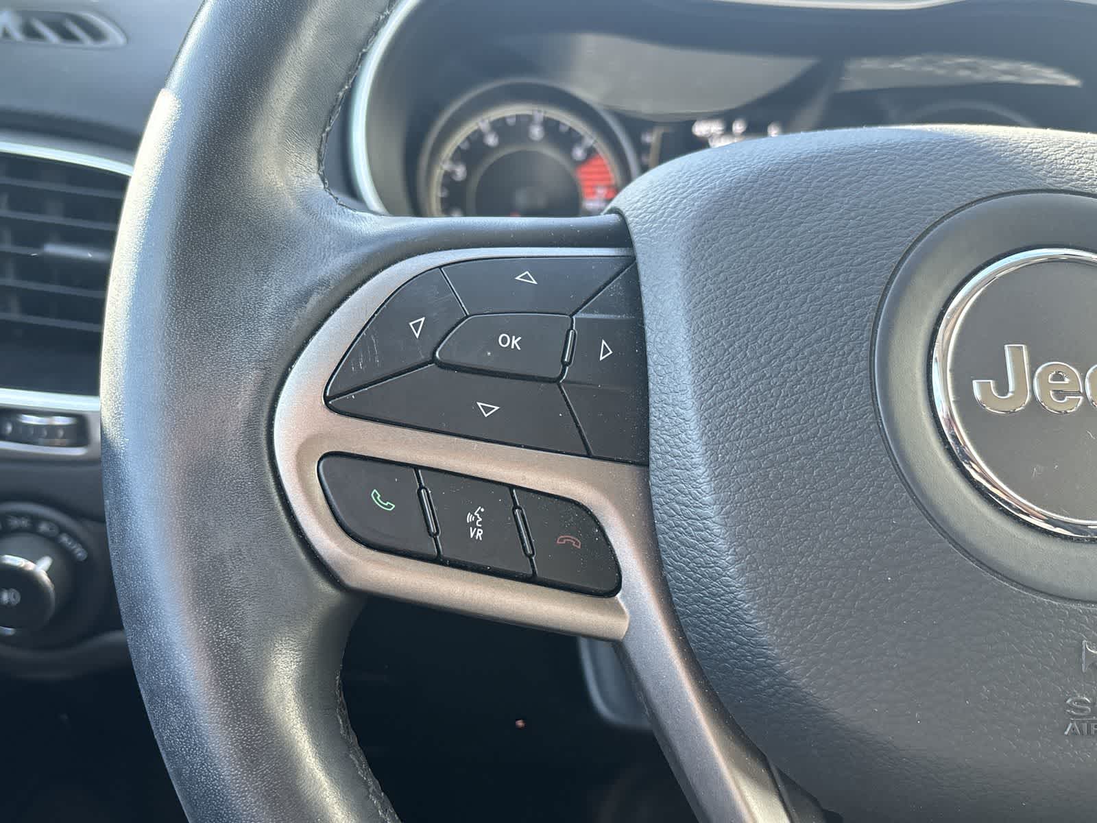 Thumbnail: 2021 Jeep Cherokee - 10