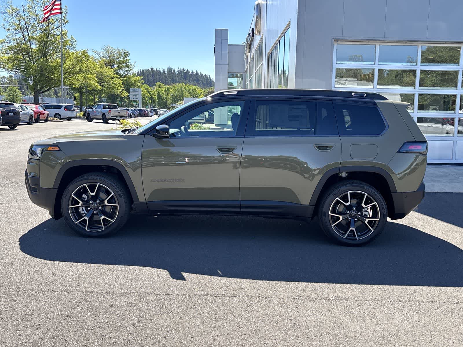 Thumbnail: 2026 Jeep Cherokee - 2
