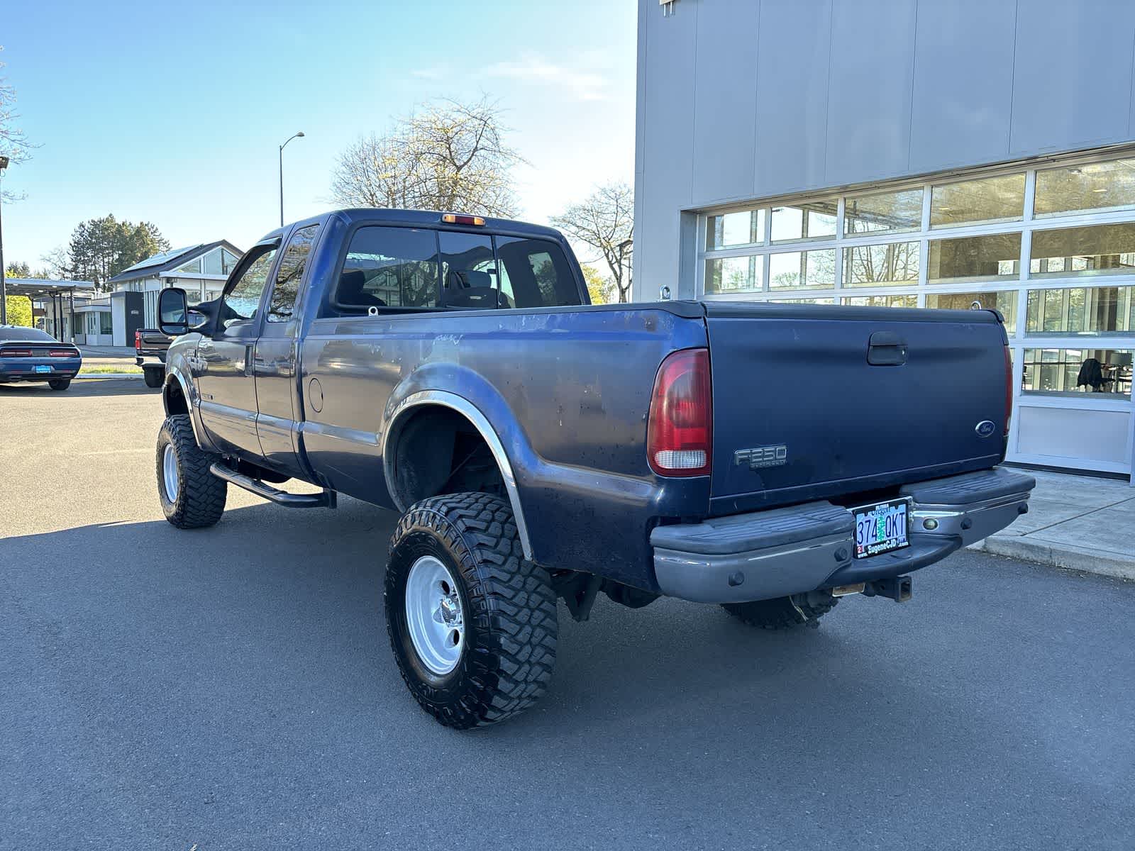 Thumbnail: 2002 Ford F-250 - 3