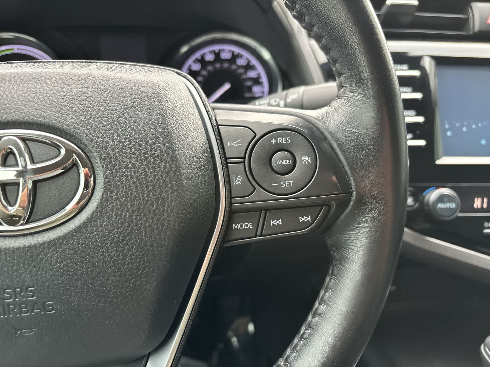 Thumbnail: 2020 Toyota Camry - 14