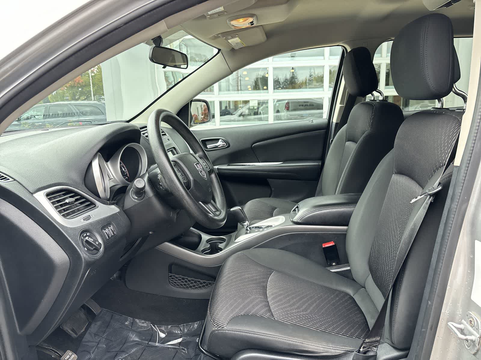 Thumbnail: 2011 Dodge Journey - 9
