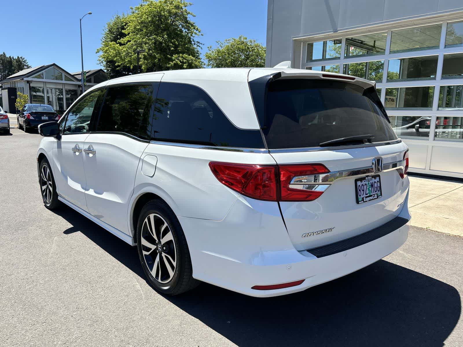 Thumbnail: 2020 Honda Odyssey - 3