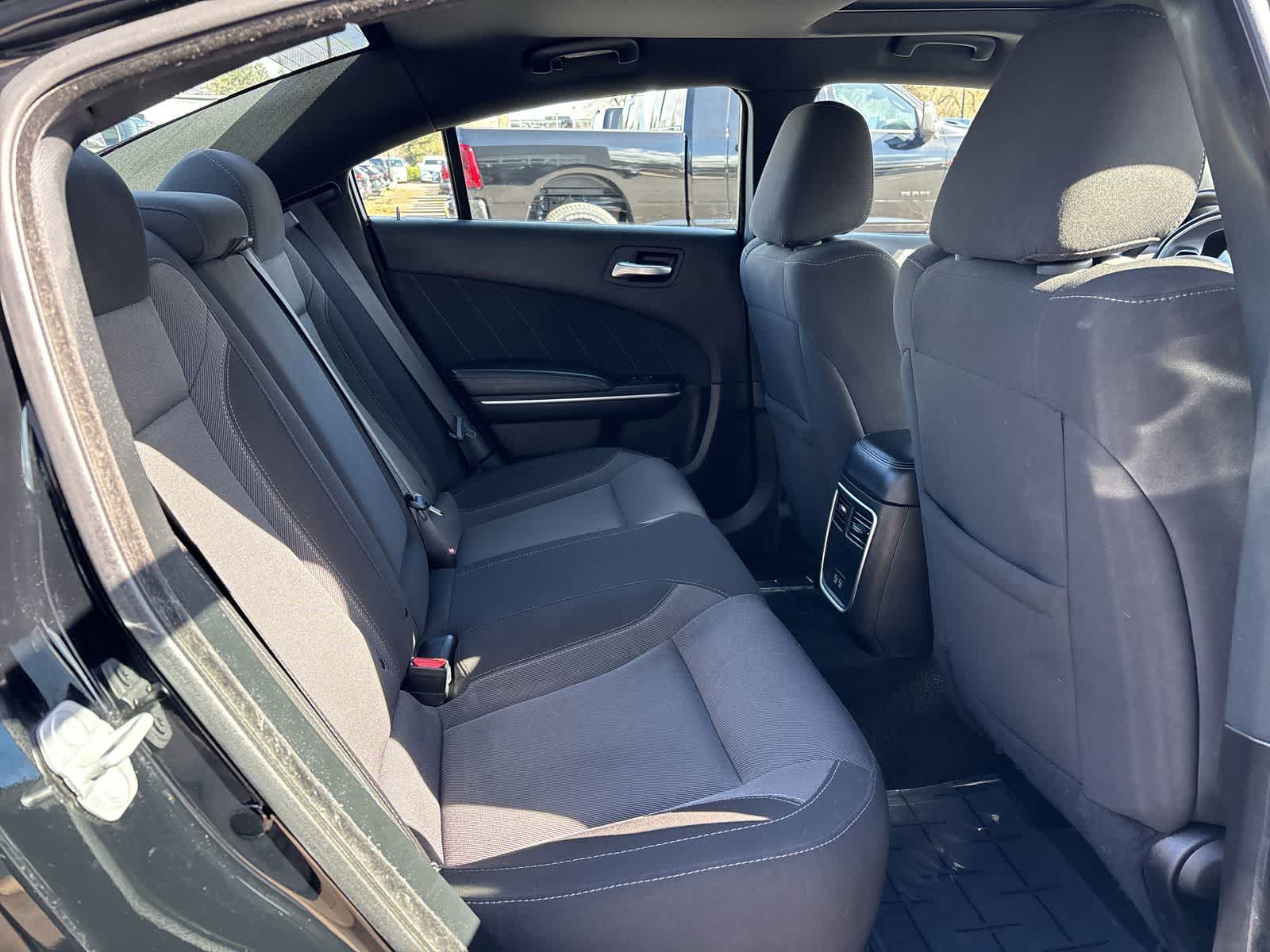 Thumbnail: 2022 Dodge Charger - 6