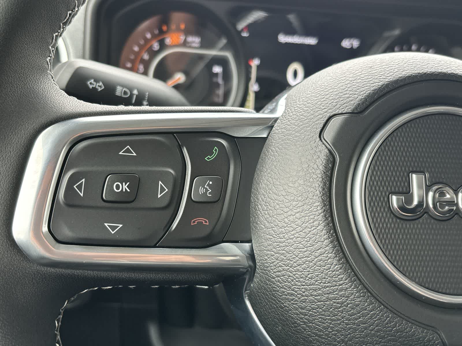 Thumbnail: 2025 Jeep Wrangler - 18