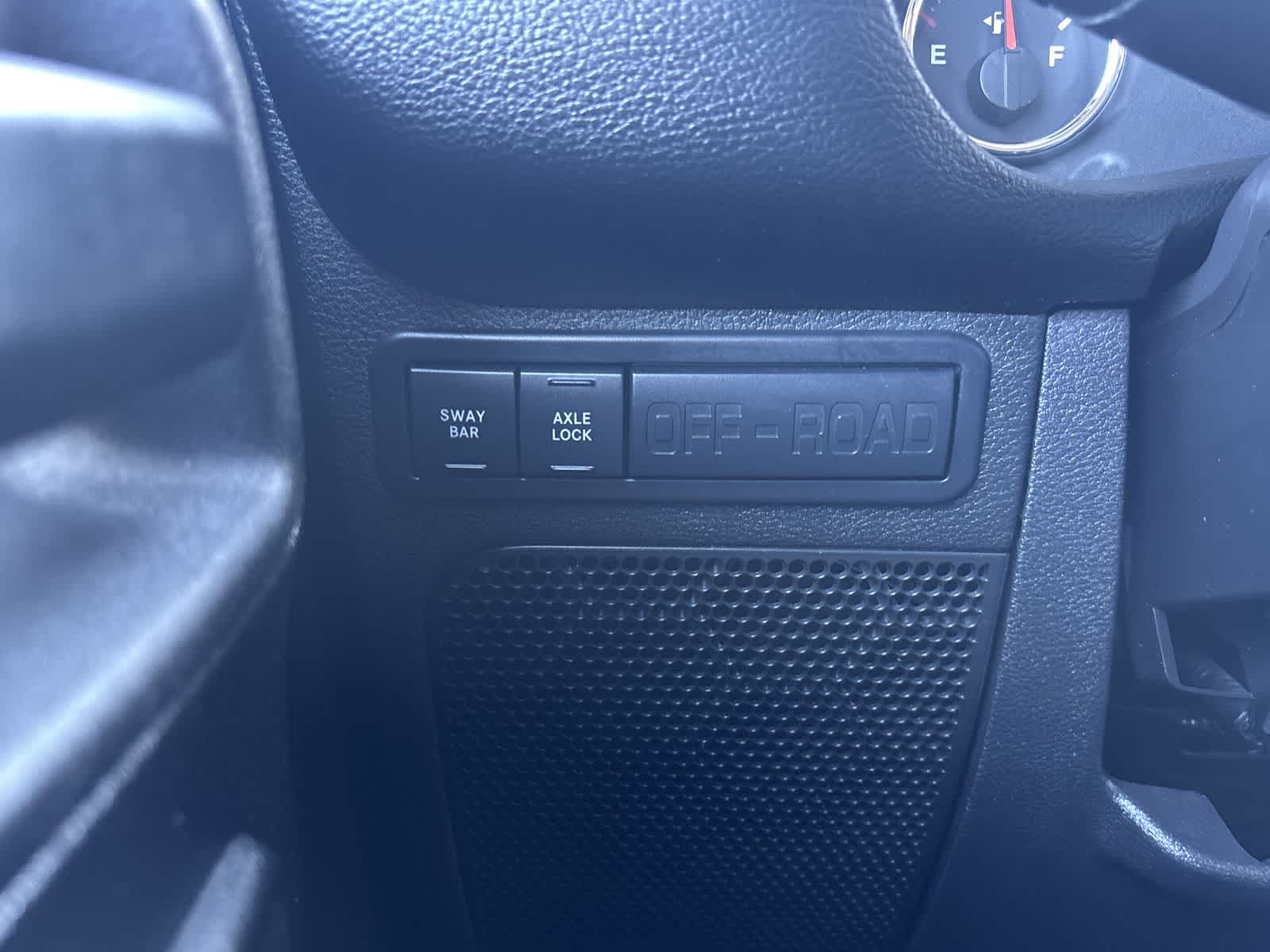 Thumbnail: 2014 Jeep Wrangler - 16