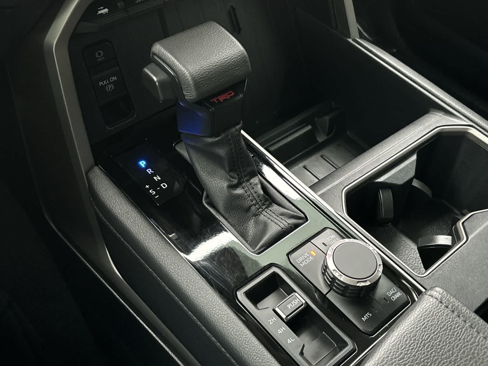Thumbnail: 2022 Toyota Tundra - 28