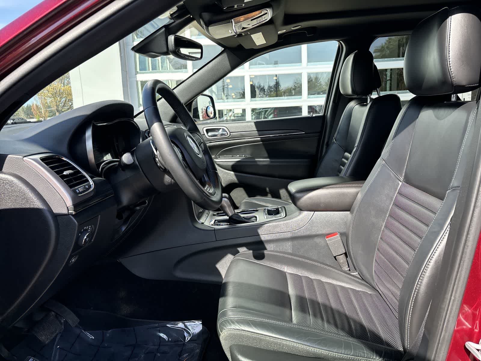 Thumbnail: 2019 Jeep Grand Cherokee - 9