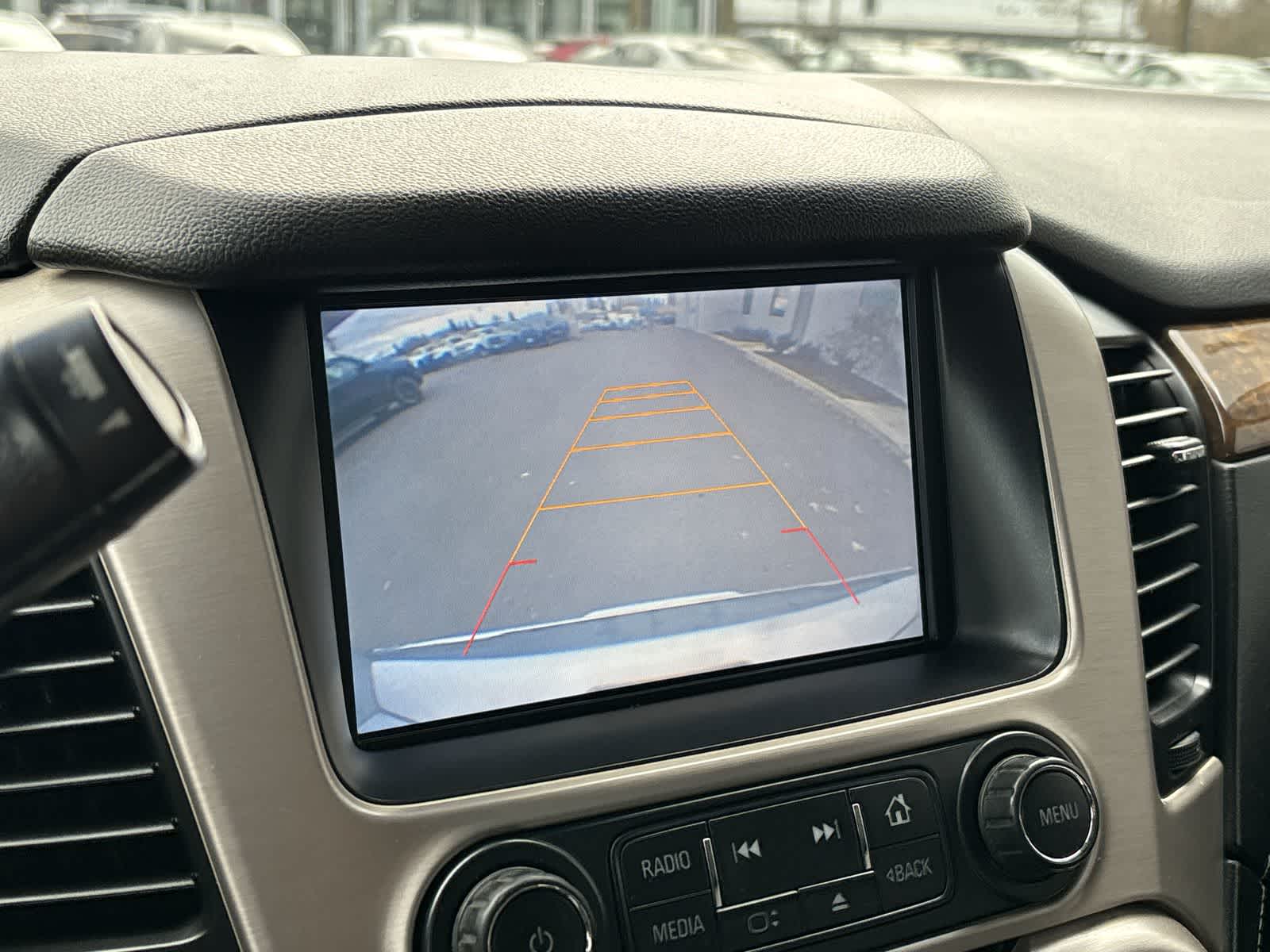 Thumbnail: 2015 GMC Yukon - 19